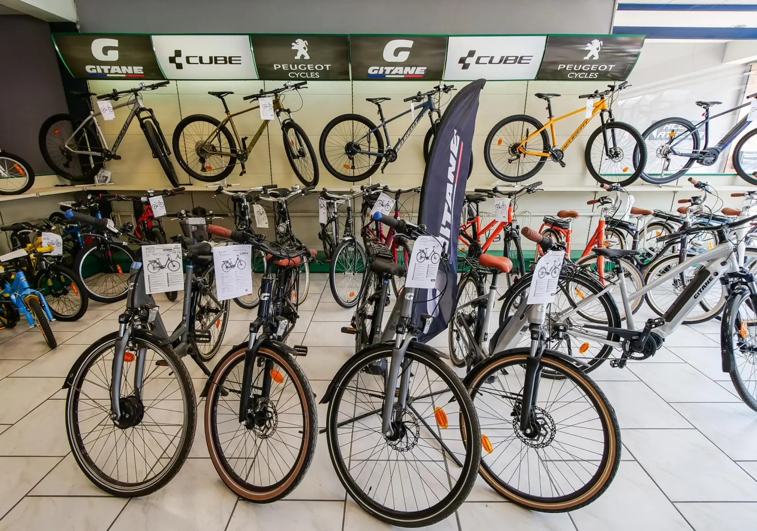 Asl Motos Cycles Vente Scooters Et Velos Bourges ASL MOTOS CYCLES 07