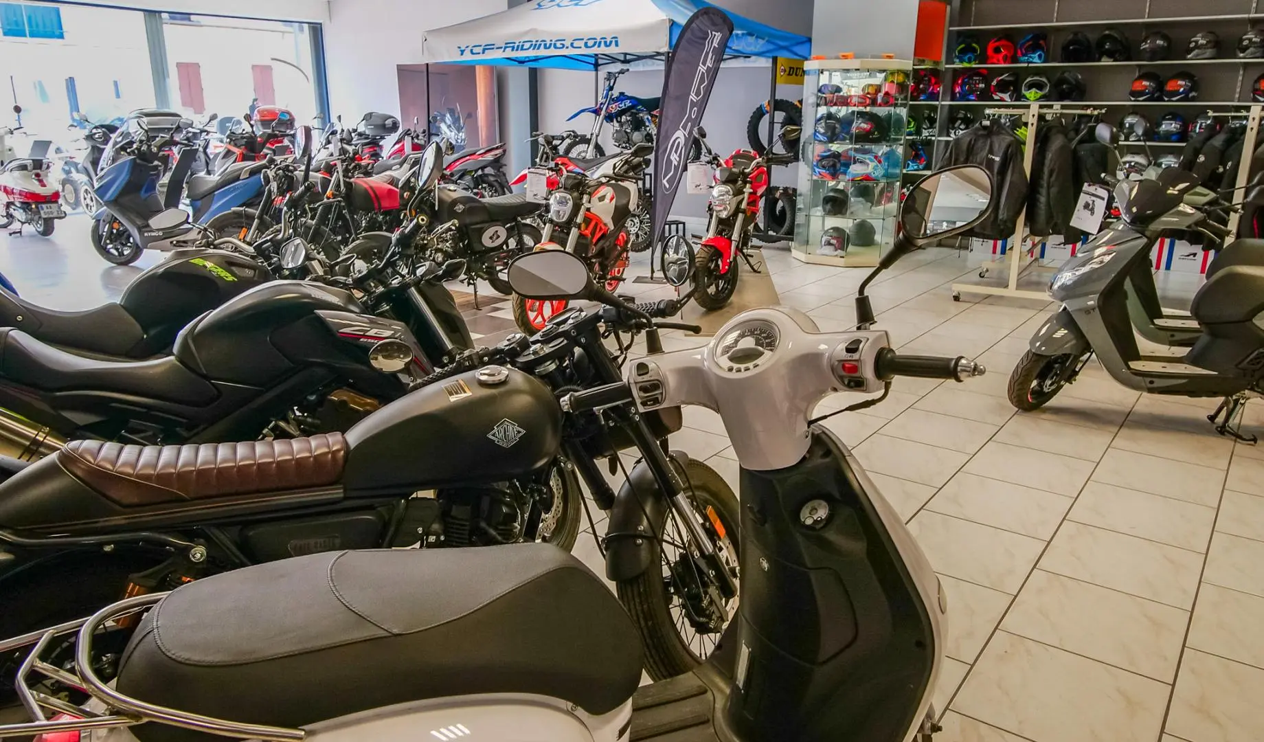 Asl Motos Cycles Vente Scooters Et Velos Bourges ASL MOTOS CYCLES 11